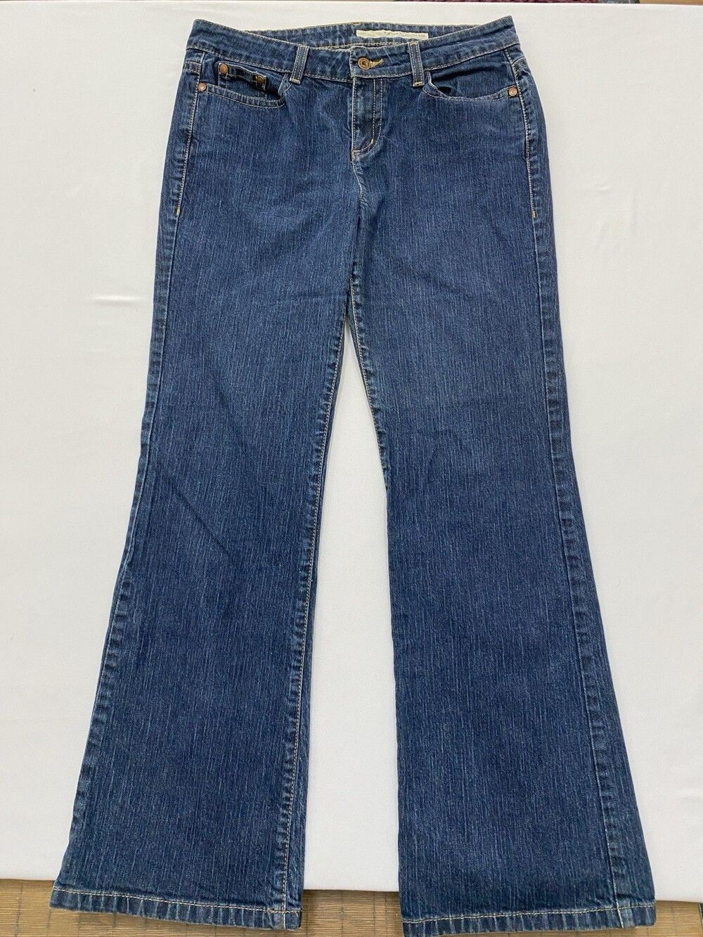 DKNY Jeans Women's Size 12 Soho Bootcut Jeans Medium Wash Blue Denim Classic